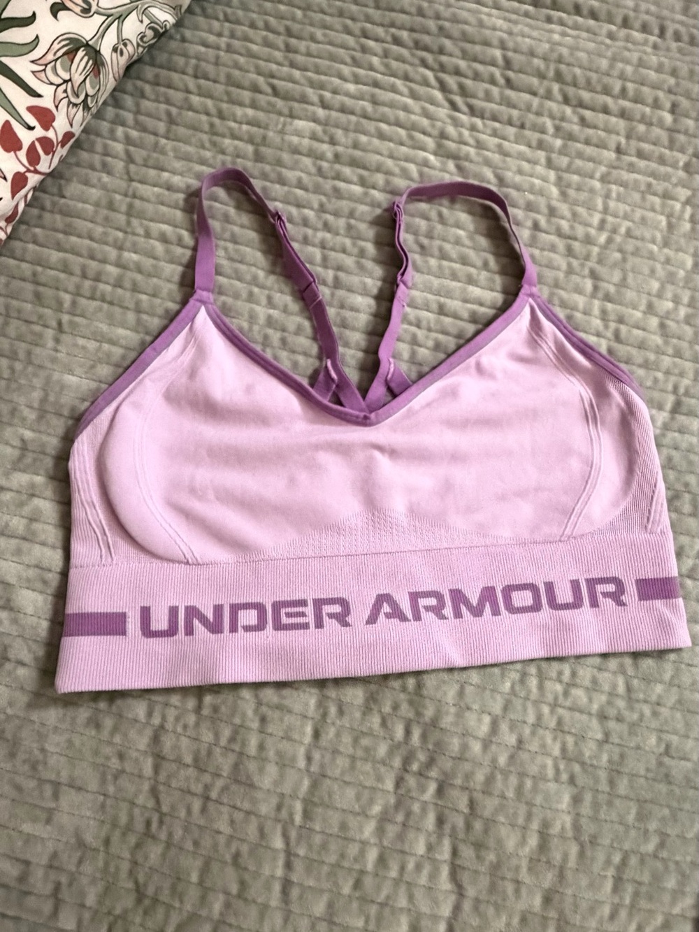 Under Armour Light Lavender/Purple Seamless Sports Bra